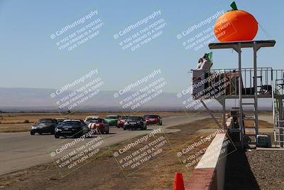 media/Oct-15-2023-CalClub SCCA (Sun) [[64237f672e]]/Around the Pits/